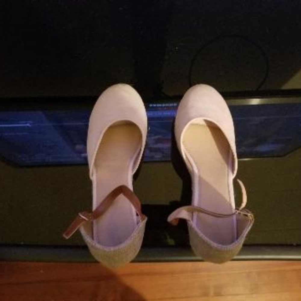 Wedges - Picture 4 of 4